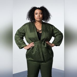 EUC Daya by Zendaya Quilted Kimono Wrap Jacket in Olive Green 🫒 (Sz L)